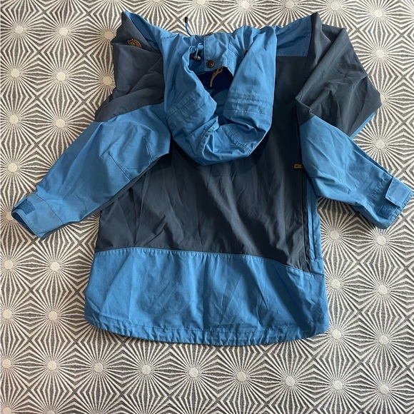 Fjall Raven Shell - Picture 3 of 6